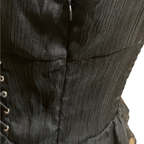 Do & Be women’s one shoulder black blouson style corset top. - Picture 11 of 14